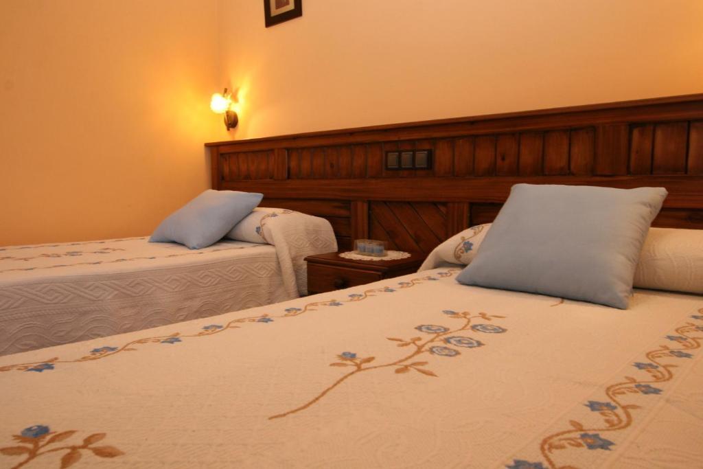 Apartamentos Toraya Hoz de Anero Chambre photo